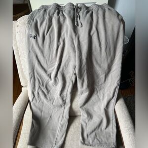 Women’s under armour brown sweatpants XL